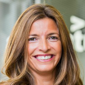 Sofia Marta, Accenture