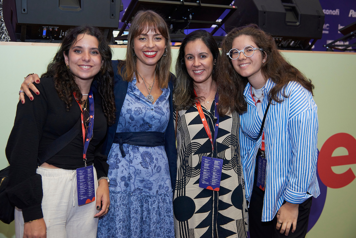 Margarida Lobato, a oradora Fátima Ferreira, Luana Barros e Constança Neves, da MC Sonae.