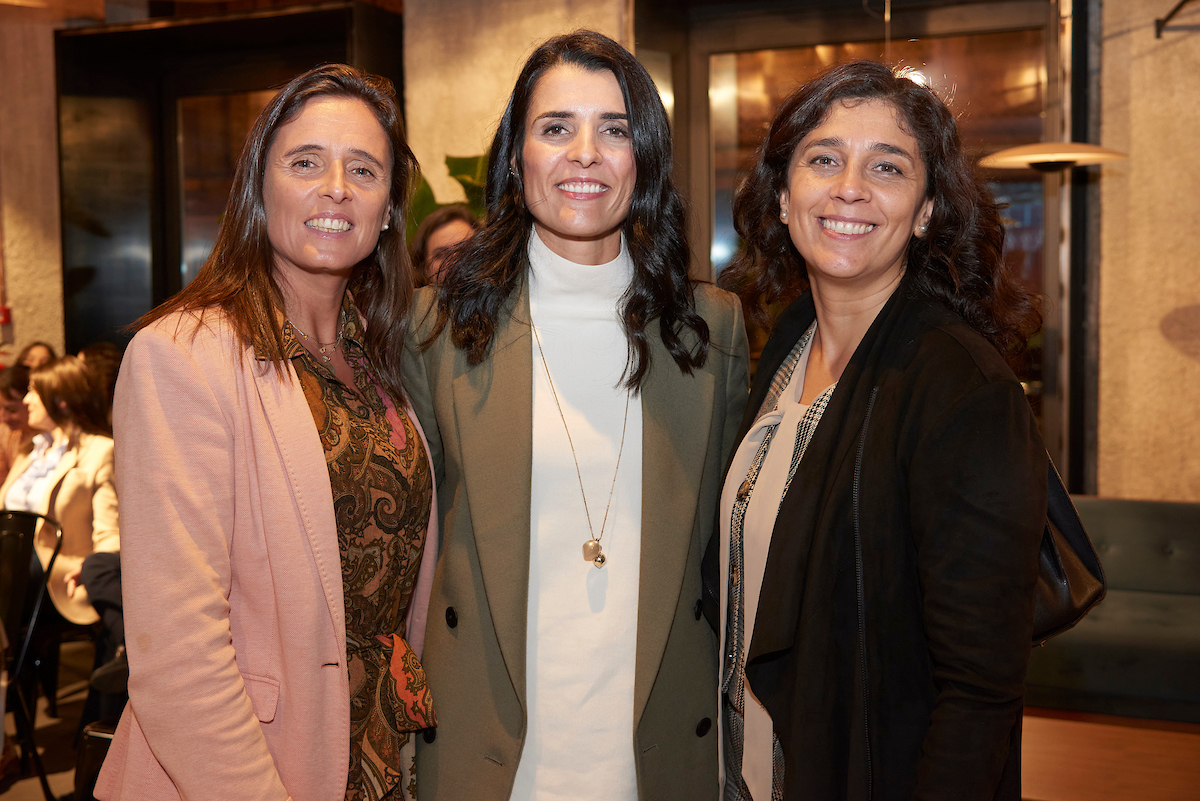 Silvia, Nunes, Sara Caetano e Carla Baltazar, mentoras do programa executivo One Step Ahead, que a Executive promove em parceria com a AESE.