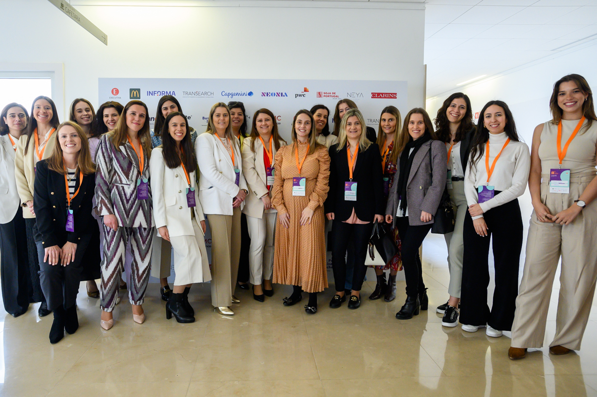 A Colquímica mostrou, mais uma vez, que é uma empresa comprometida com a igualdade de género e a liderança feminina, ao levar 20 colaboradoras à Grande Conferência Liderança Feminina.