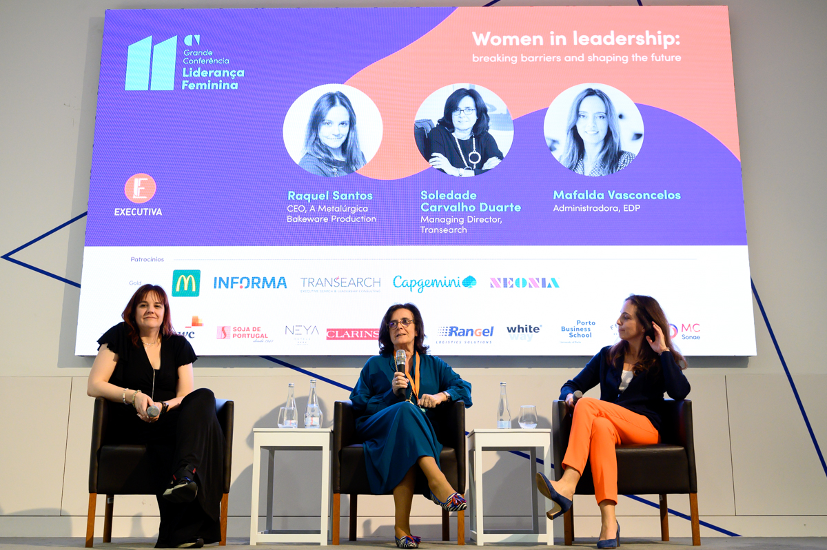 Os desafios da liderança feminina foi o tema que juntou Raquel Santos, Soledade Carvalho Duarte e Mafalda Vasconcelos.