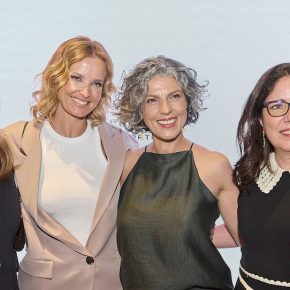 Teresa Lameiras, da SIVA, a premiada Cristina Ferreira, da TVI, a apresentadora Sónia Santos, e Isabel Canha, cofundadora da Executiva.