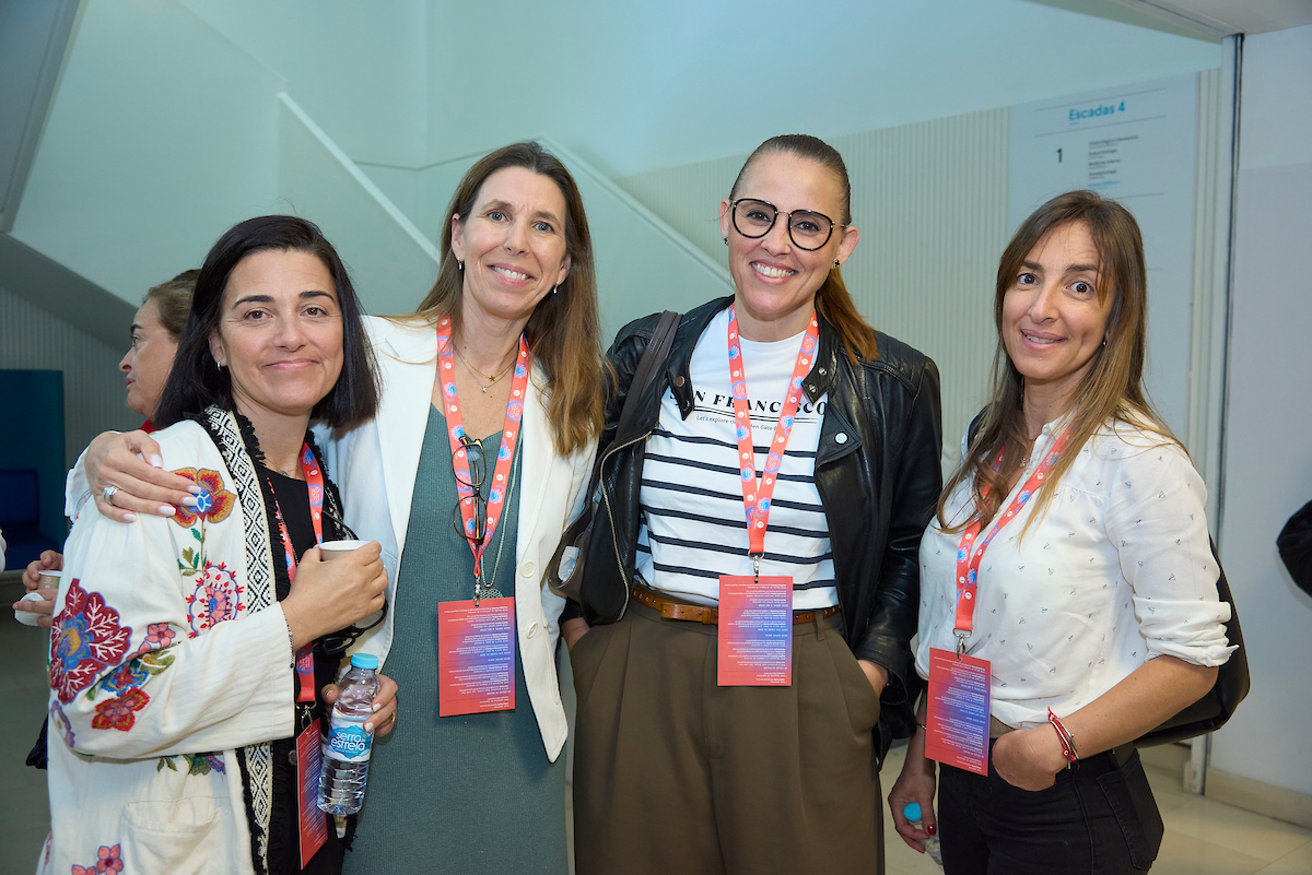 Maria João Garcia, da Blankdesign, Filipa Montalvão, da White, Patrícia Sá, da BlankDesign, e Sofia Fagundes, da Fundação do Gil.