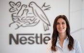 Anna Lenz é a responsável mundial de Recursos Humanos da Nestlé.