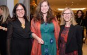 Isabel Canha e Maria Serina, da Executiva, com Celeste Whatley, da Transearch International, que foi a keynote speaker da 12.ª Grande Conferência Liderança Feminina.